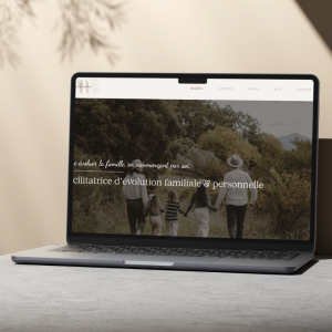 Portfolio mock up pauline